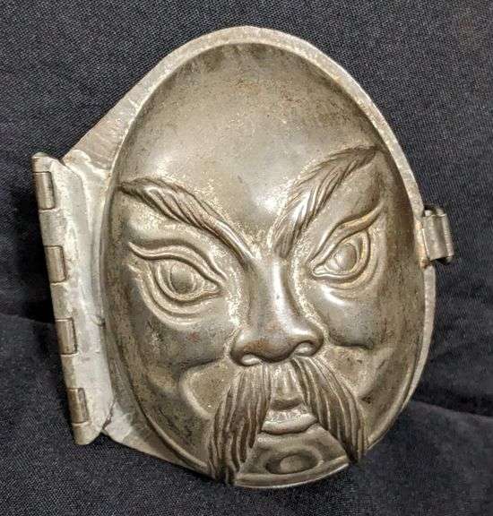 ANTIQUE CHOCOLATE MOLD ASIAN MAN WITH FU MANCHU