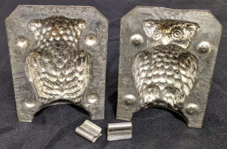 ANTIQUE CHOCOLATE MOLD OWL BIRD
