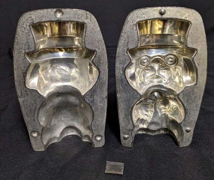 ANTIQUE CHOCOLATE MOLD DOG WITH TOP HAT ANTON REICHE DRESDEN