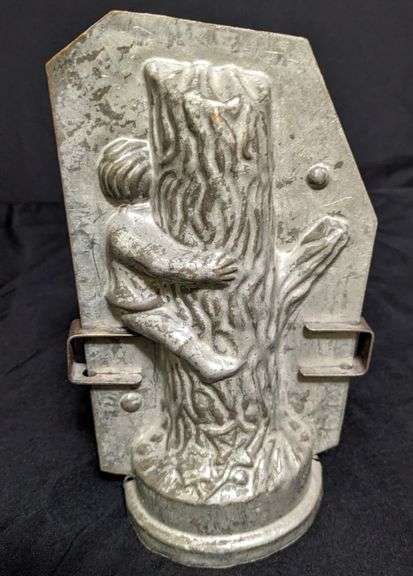 ANTIQUE CHOCOLATE MOLD YOUNG BOY CLIMBING TREE