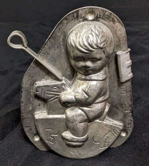 ANTIQUE CHOCOLATE MOLD BOY CHILD ON HOBBY ROCKING HORSE ANTON REICHE DRESDEN