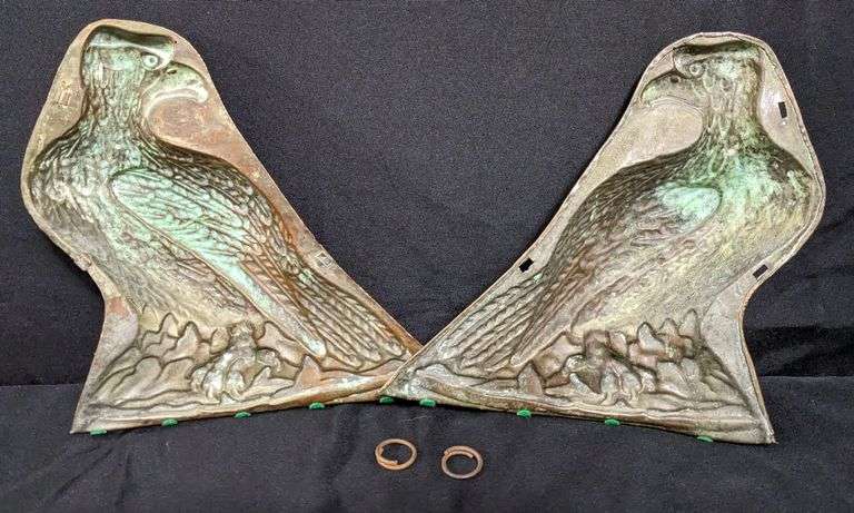 ANTIQUE COPPER CHOCOLATE MOLD EAGLE BIRD