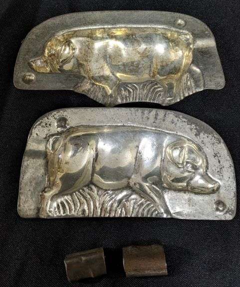 ANTIQUE CHOCOLATE MOLD PIG SWINE HOG