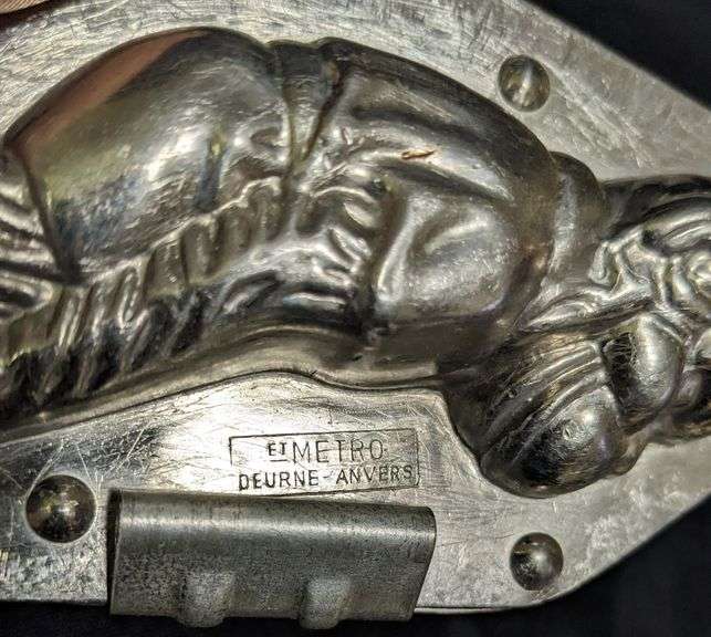 ANTIQUE CHOCOLATE MOLD CIRCUS MONKEY METRO DEURNE-ANVERS
