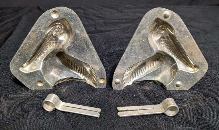 ANTIQUE CHOCOLATE MOLD PELICAN BIRD ANTON REICHE DRESDEN