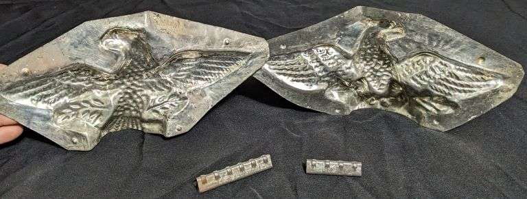 ANTIQUE CHOCOLATE MOLD "FEDERAL EAGLE" MADE IN USA