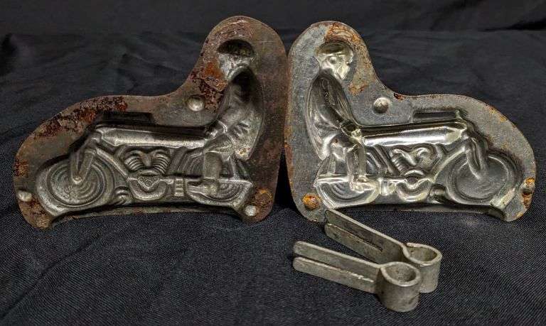 ANTIQUE CHOCOLATE MOLD MANON MOTORCYCLE ANTON REICHE DRESDEN