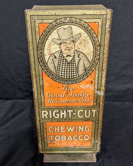 THE GOOD JUDGE RIGHT-CUT CHEWING TOBACCO DISPENSER