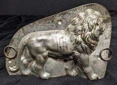 ANTIQUE CHOCOLATE MOLD MAJESTIC AFRICAN LION H WALTER BERLIN