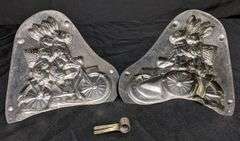 ANTIQUE CHOCOLATE MOLD EASTER BUNNY RABBIT RIDING MOTORCYCLE WITH SIDE CAR