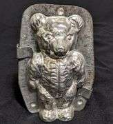 ANTIQUE CHOCOLATE MOLD "STEIFF" TEDDY BEAR ANTON REICHE DRESDEN