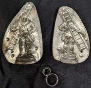 ANTIQUE CHOCOLATE MOLD CHIMNEY SWEEP