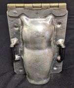 ANTIQUE CHOCOLATE MOLD OWL BIRD