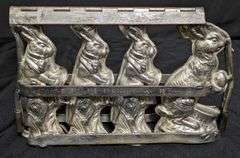 ANTIQUE CHOCOLATE MOLD EASTERBUNNY RABBITS REBUILT 1937 BY EPPELSHEIMER & CO NY