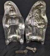 ANTIQUE CHOCOLATE MOLD SANTA CLAUS SAINT NICK