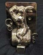 ANTIQUE CHOCOLATE MOLD RABBIT ON BEER BARREL KEG LE TANG FILS