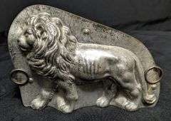 ANTIQUE CHOCOLATE MOLD MAJESTIC AFRICAN LION H WALTER BERLIN