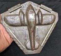 ANTIQUE CHOCOLATE MOLD TWIN ENGINE AIRPLANE