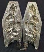 LARGE ANTIQUE CHOCOLATE MOLD EASTER BUNNY RABBIT