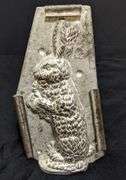 ANTIQUE CHOCOLATE MOLD EASTER BUNNY RABBIT