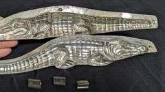 ANTIQUE CHOCOLATE MOLD ALLIGATOR LE TANG FILS