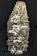 LARGE ANTIQUE CHOCLOATE MOLD EASTER BUNNY RABBIT