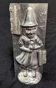 ANTIQUE CHOCLATE MOLD HALLOWEEN WITCH