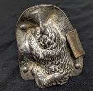 ANTIQUE CHOCOLATE MOLD JOLLY LOOKING BEAR ANTON REICHE DRESDEN