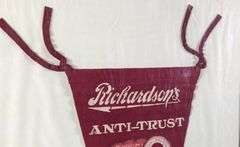 RICHARDSON'S ANTI-TRUST OILS & GASOLINES QUINCY ILLINOIS FELT PENNANT SIGN