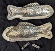 ANTIQUE CHOCOLATE MOLD CARP KOI FISH SHEEPSHEAD