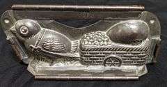 ANTIQUE CHOCOLATE MOLD EASTER CHICK PULLING EGG WAGON H WALTER BERLIN