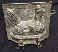 ANTIQUE CHOCOLATE MOLD HEN CHICKEN ON NEST