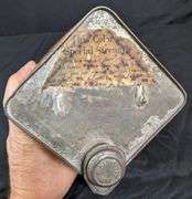 1 GAL TIN CAN WELLS & RICHARDSON CO'S DANDELION BRAND BUTTER COLOR BURLINGTON VERMONT