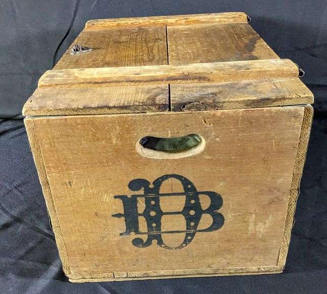 PRE PRO BEER CRATE CASE DICK BRO'S QUINCY ILLINOIS