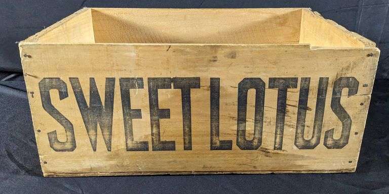 PAPER LABEL WOOD CRATE SWEET LOTUS TOBACCO QUINCY ILLINOIS