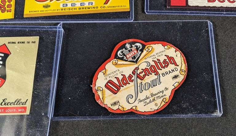 BEER BOTTLE LABELS LEMP SCHLITZ PEORIA OLD TAVERN OLD UNION ST LOUIS OLDE-ENGLISH REISCH HYDE PARK