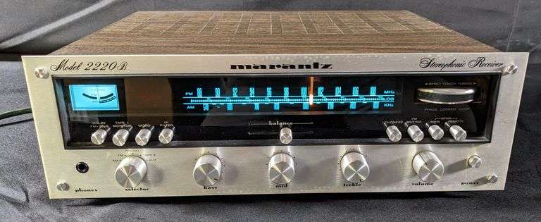 MARANTZ MODEL 2220B STEREOPHONIC RECEIVER