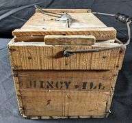 ODD SIZE WOOD EGG CRATE ILLINOIS POULTRY & STOCK MEDECINE CO QUINCY ILLINOIS "THE BEEDLE CARRIER"