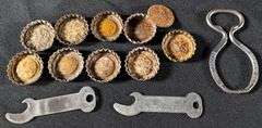 RUFF RIEDEL BREWING QUINCY ILLINOIS BEER BOTTLE OPENERS & CORK LINED CROWN CAPS