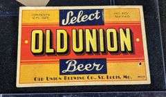 BEER BOTTLE LABELS LEMP SCHLITZ PEORIA OLD TAVERN OLD UNION ST LOUIS OLDE-ENGLISH REISCH HYDE PARK