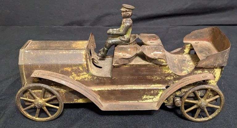 PRESSED STEEL DAYTON HILL CLIMBER TOY CAR 4 SEAT