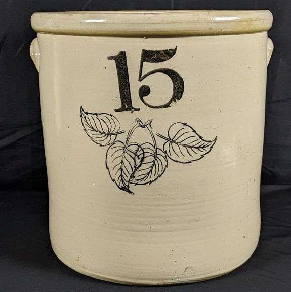 HAND TURNED 15 GAL RED WING STONEWARE ELEPEPHANT EAR CROCK