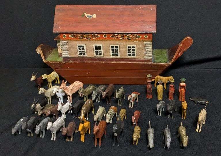 MID TO LATE 1800'S FOLK ART PAINTED ERZGEBIRGE GERMAN NOAH'S ARK