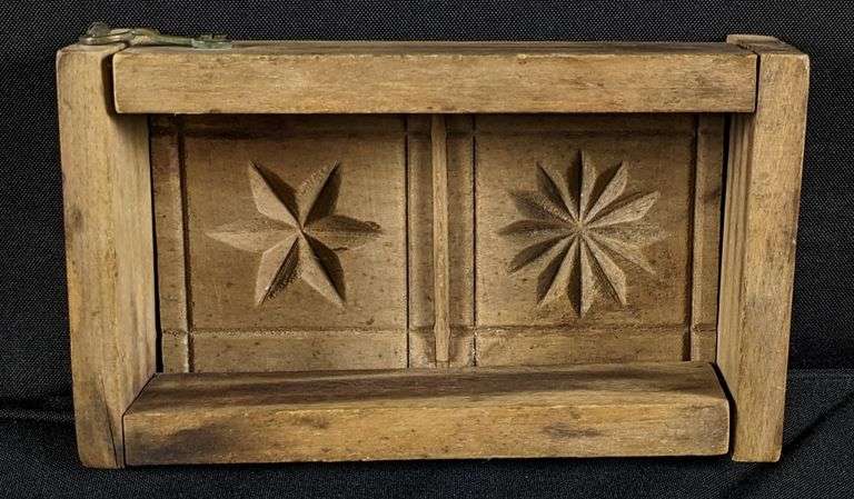 ANTIQUE PRIMITIVE CARVED NORWEGIAN WOOD BUTTER PRINT MOLD STAMP SNOWFLAKES