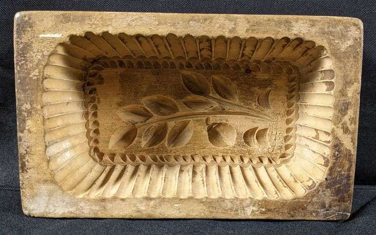 ANTIQUE PRIMITIVE CARVED WOOD BUTTER PRINT MOLD STAMP PLANT DESIGN