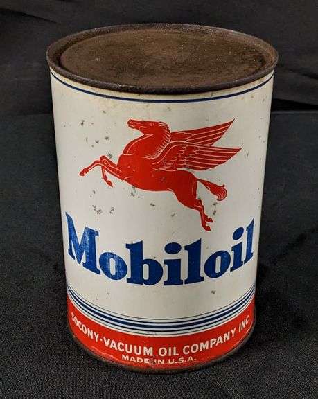 FULL QUART CAN MOBILOIL MOBIL SOCONY VACUUM OIL CO - Millers Auction Co.
