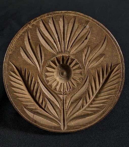 ANTIQUE PRIMITIVE CARVED WOOD BUTTER PRINT MOLD STAMP FLOWER