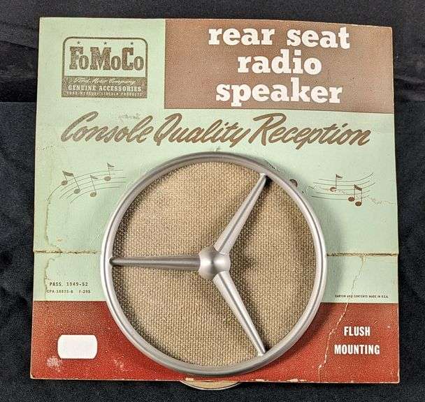 1949 TO 1952 FORD REAR SEAT RADIO SPEAKER DISPLAY SIGN