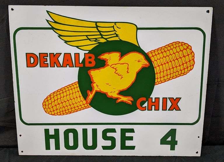 PORCELAIN SIGN DEKALB CHIX HOUSE 4 (HATCHERY SIGN)