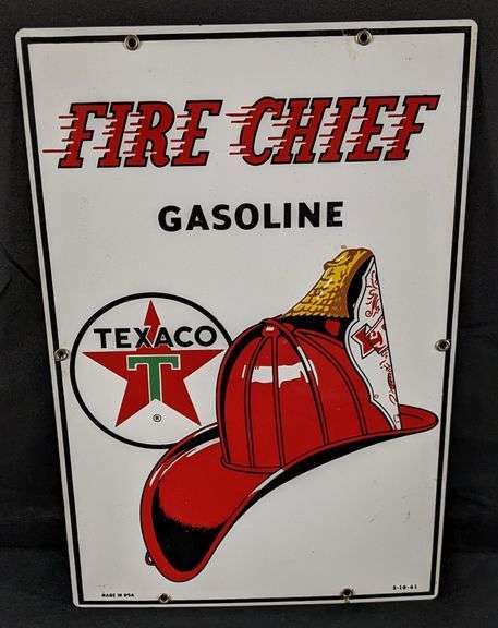 1961 PORCELAIN GAS PUMP SIGN TEXACO FIRE - CHIEF GASOLINE
